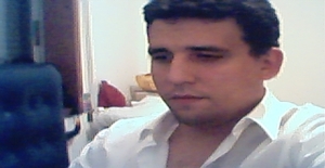 Homen_masculin 47 years old I am from Porto/Porto, Seeking Dating with Woman