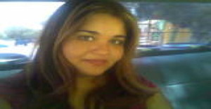 Trinki 36 years old I am from Caracas/Distrito Capital, Seeking Dating with Man