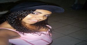 Gabryellelindaah 32 years old I am from Arapiraca/Alagoas, Seeking Dating Friendship with Man