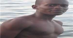 Dinhosinner 34 years old I am from Luanda/Luanda, Seeking Dating Friendship with Woman