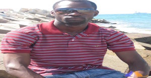 Cray.b 35 years old I am from Luanda/Luanda, Seeking Dating Friendship with Woman