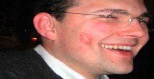 Frbonne 45 years old I am from Paris/Ile-de-france, Seeking  with Woman