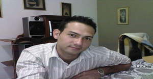 Aventurero25 38 years old I am from Maracaibo/Zulia, Seeking Dating Friendship with Woman