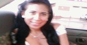 Lindakari 35 years old I am from Caracas/Distrito Capital, Seeking Dating Friendship with Man