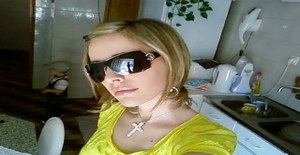 Lusitana22 35 years old I am from Villeparisis/Île-de-france, Seeking Dating Friendship with Man