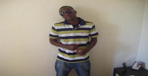 Bravinhoo 30 years old I am from Maputo/Maputo, Seeking Dating Friendship with Woman