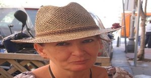 Marinea 61 years old I am from Nantes/Pays-de-la-loire, Seeking Dating Friendship with Man