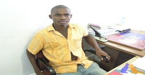 Blueman002 33 years old I am from Maputo/Maputo, Seeking Dating with Woman