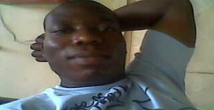 Dinguissuaio 35 years old I am from Maputo/Maputo, Seeking Dating Friendship with Woman