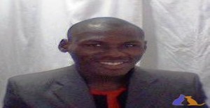 Peterhugo 36 years old I am from Luanda/Luanda, Seeking Dating Friendship with Woman