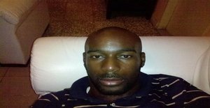 Mousato 42 years old I am from Luanda/Luanda, Seeking Dating Friendship with Woman