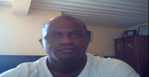 Renefelix 42 years old I am from Luanda/Luanda, Seeking Dating Friendship with Woman