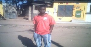 Miltonboss 28 years old I am from Maputo/Maputo, Seeking Dating Friendship with Woman