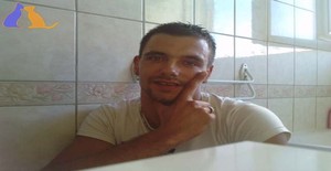 Thomas80300 43 years old I am from Albert/Picardie, Seeking Dating Friendship with Woman
