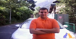 Helder__27 34 years old I am from Escaldes-Engordany/Escaldes-Engordany, Seeking Dating Friendship with Woman
