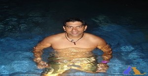 Amigo intimo,,,. 52 years old I am from Carcavelos/Lisboa, Seeking Dating Friendship with Woman