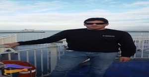 carlos_araujo 42 years old I am from Reims/Champagne - Ardennes, Seeking Dating Friendship with Woman