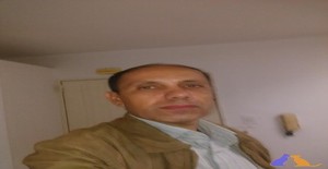 latinman 48 years old I am from Caracas/Distrito Capital, Seeking Dating Friendship with Woman