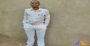 Ercilio Langa 31 years old I am from Matola/Maputo, Seeking Dating Friendship with Woman