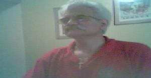 Silvestre1949 71 years old I am from West Babylon/New York State, Seeking Dating Friendship with Woman